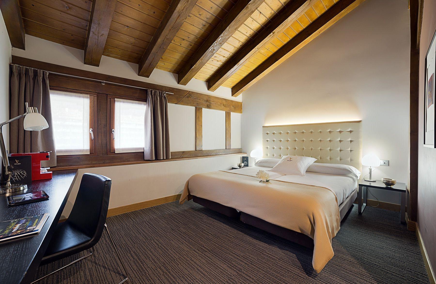 Hotel Dolarea Беасаин Екстериор снимка